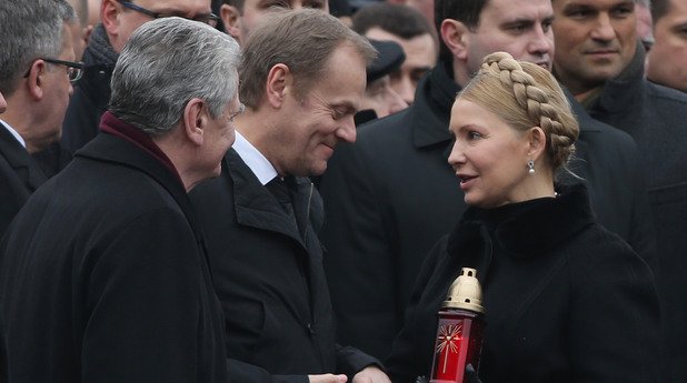 Йоахим Гаук, Доналд Туск, и Юлия Тимошенко - една година след протеста