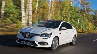 Renault MEGANE Sedan 20 - (c) Denis Meunier