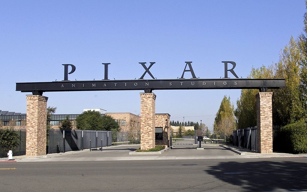 1024px-Pixaranimationstudios