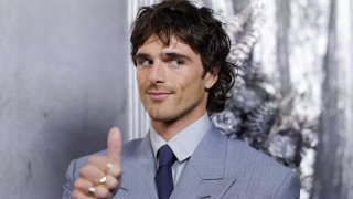 Звездата от "Брулени хълмове" определено не е непознат за фитнес залите