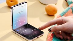 Samsung Galaxy Z Flip5 – гъвкавият помощник и за работа, и за забавление
