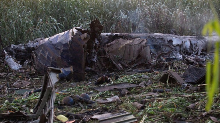 Украински товарен самолет пълен с оръжия се разби в Гърция