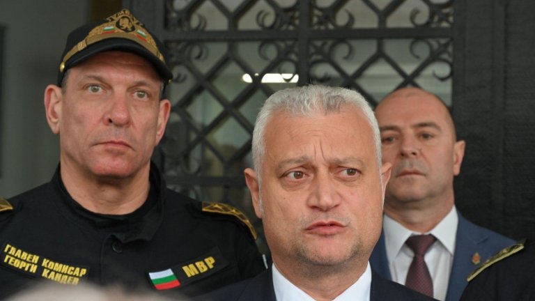 До 100 евро за глас: Списъци за купен вот имало дори във фризьорски салони