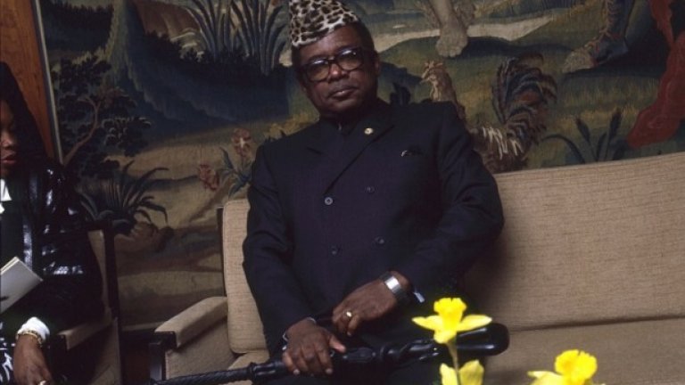  Мобуту Сесе Секо  

 Мобуту Сесе Секо е президент на Република Конго от 1965-та до 1997-ма година, един от най-продължително властвалите диктатори в Африка. Секо разчиства съпротивата с Конституция, която забранява останалите партии. Известен е с това, че променя името на Конго на Заир през 1971 година.

  Диктатурата му се слави с непотизъм – раздаване на длъжности на близки и роднини, пътешествия за пазаруване до Париж и, разбира се, с присвояване на държавни средства. Твърди се, че Секо е открадвал между 4 и 15 милиарда долара. 

По време на режима му страната страда от висока инфлация, дългове, девалвиране на валутата, а въвличането й в няколко войни тотално изправят държавата на ръба на разпада. 

  През 1994 година недоволството и икономическите проблеми  принуждават Секо да сподели властта с лидерите на опозицията, но той използва армията, за да предотврати промяната. През май 1997 година е свален от власт чрез преврат на бунтовници. Умира в Мароко няколко месеца по-късно.