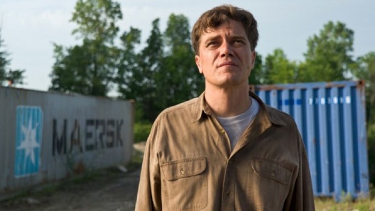 Midnight Special
"Голям летен семеен блокбъстър с PG рейтинг", според Джеф Никълс, който е на път да се превърне в постоянно присъствие в Кан. Той бе номиниран за "Златна палма" за "Кал" и спечели голямата награда на "Седмицата на критиците" за "Укрий се". Midnight Special е с участието на Майкъл Шанън. Филмът почти със сигурност ще бъде показан на фестивала, най-вероятно в конкурсната програма. Алтернативата би била да изчака до Сънданс следващия януари. Към този момент шумът около него обаче вече ще е поостарял