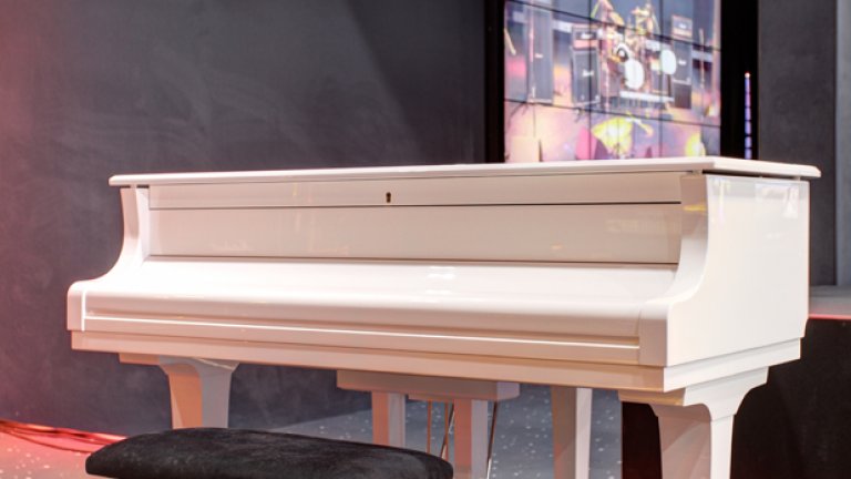 Клуб "Веселие"