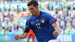 Италия продължава да чупи рекорди, голово шоу не стигна на Швейцария: Обзор на група А