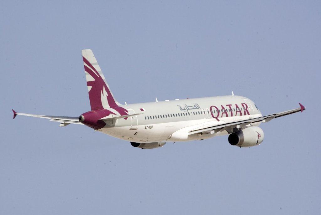airbus_a320_qatar_airways
