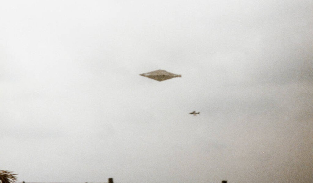 the-calvine-ufo-photo