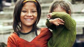 Близо 3000 деца са родени от деца за година?!?