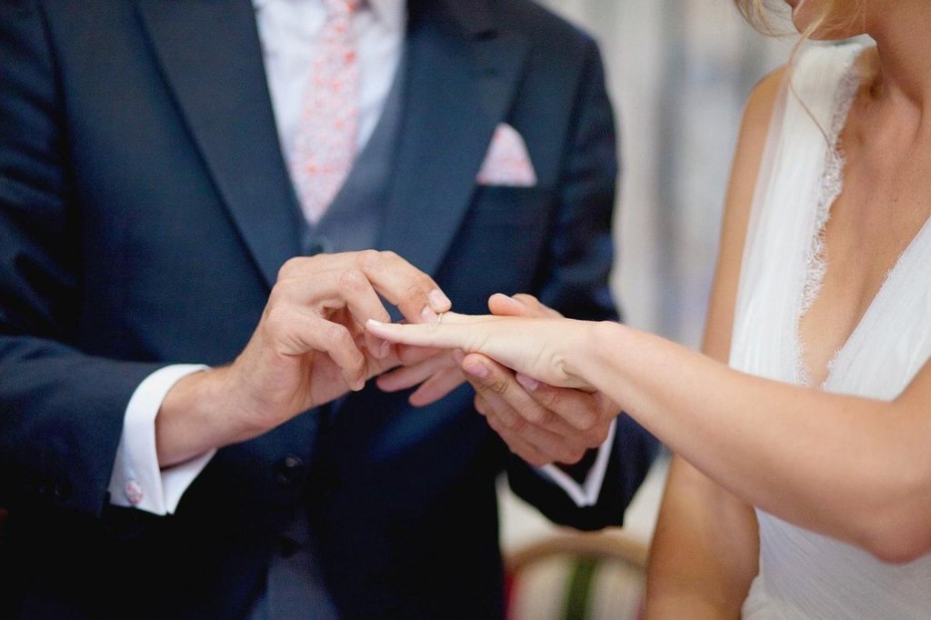 Le-mariage-une-institution-millenaire_article_popin