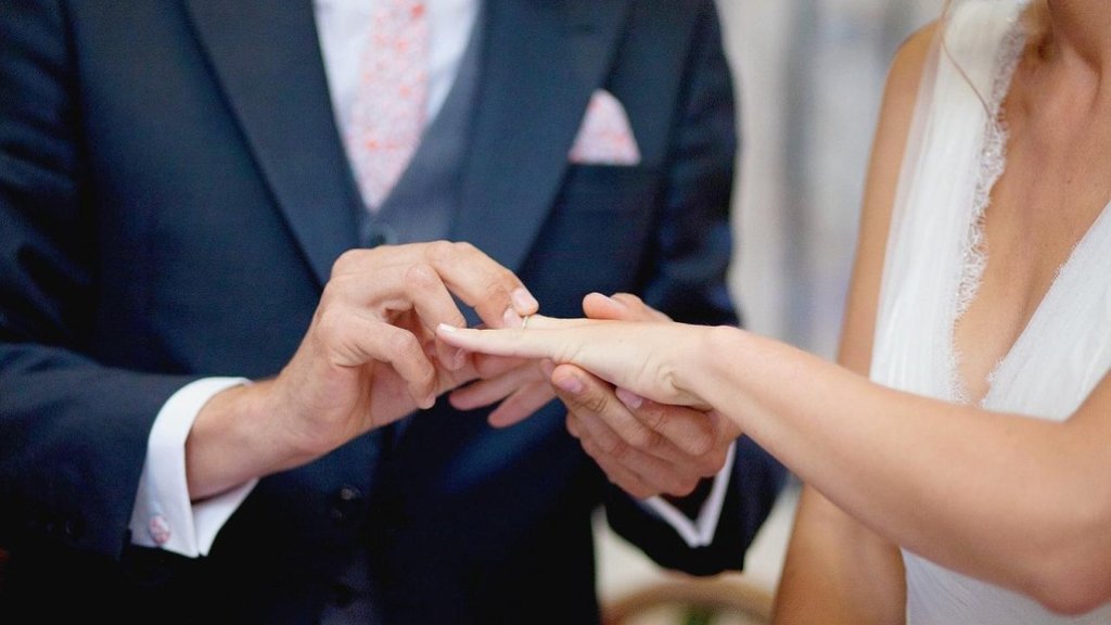 Le-mariage-une-institution-millenaire_article_popin