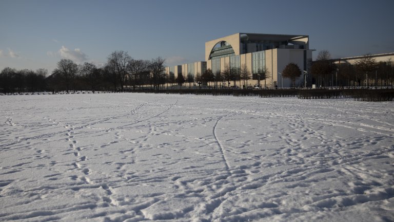 Германия затваря границите с Австрия и Чехия