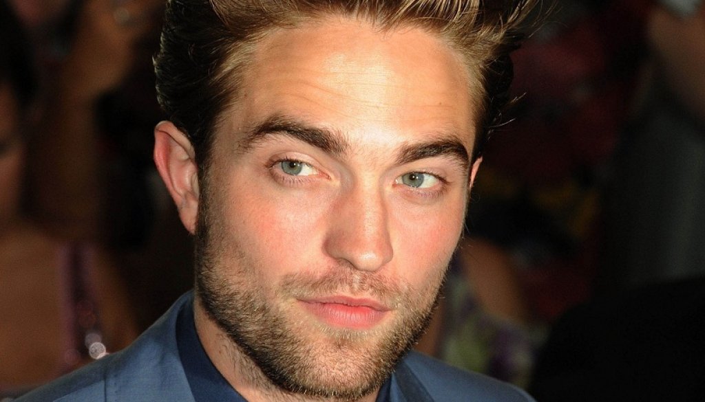 Robert Pattinson Arrives at The MoMa's Premiere of 'Cosmopolis'