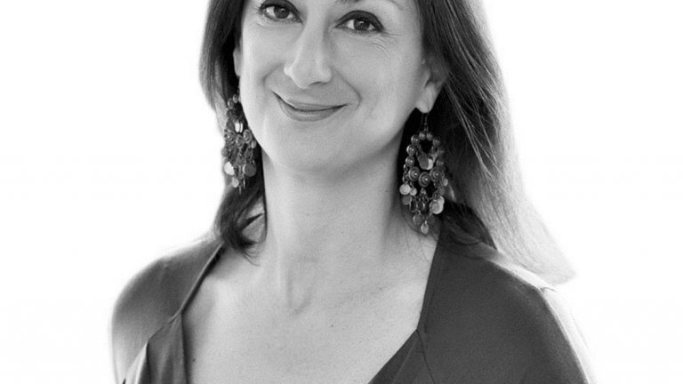 Вълна от недоволство в страната след убийството на Дафне Каруана Галиция