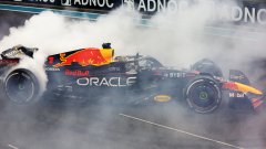 Сезонът във Формула 1 завърши с 15-ата победа за летящия Макс
