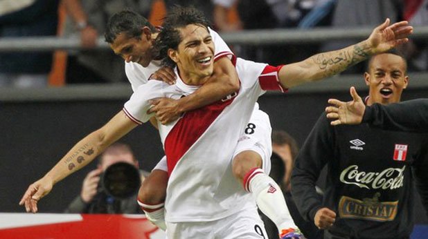 Перуанецът Паоло Гереро стана голмайстор на турнира с 5 точни попадения