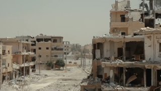 Destroyed_neighborhood_in_Raqqa