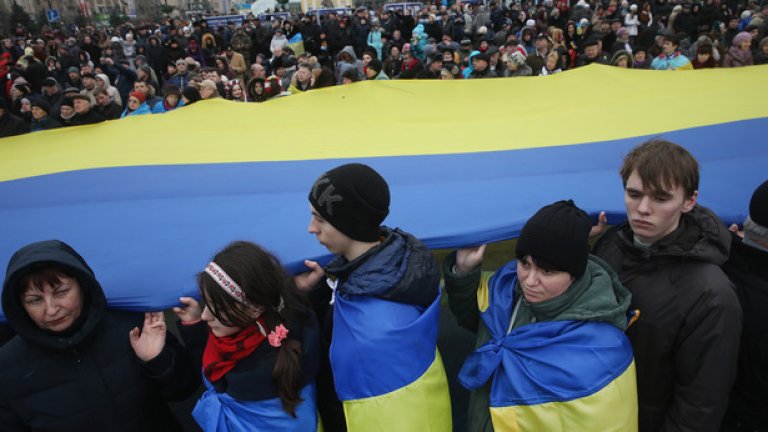Атентат с жертви на шествие в Харков, 4-ма арестувани (обновена)