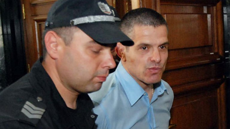 Евелин Банев бе върнат от италианските власти у нас заради делото му за пране на пари, по което бе оправдан от Софийския апелативен съд миналата година
