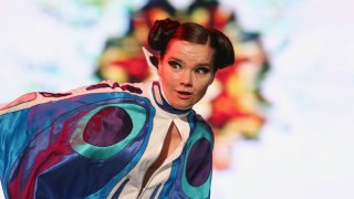 Бьорк, която минава и през опит за убийството ѝ