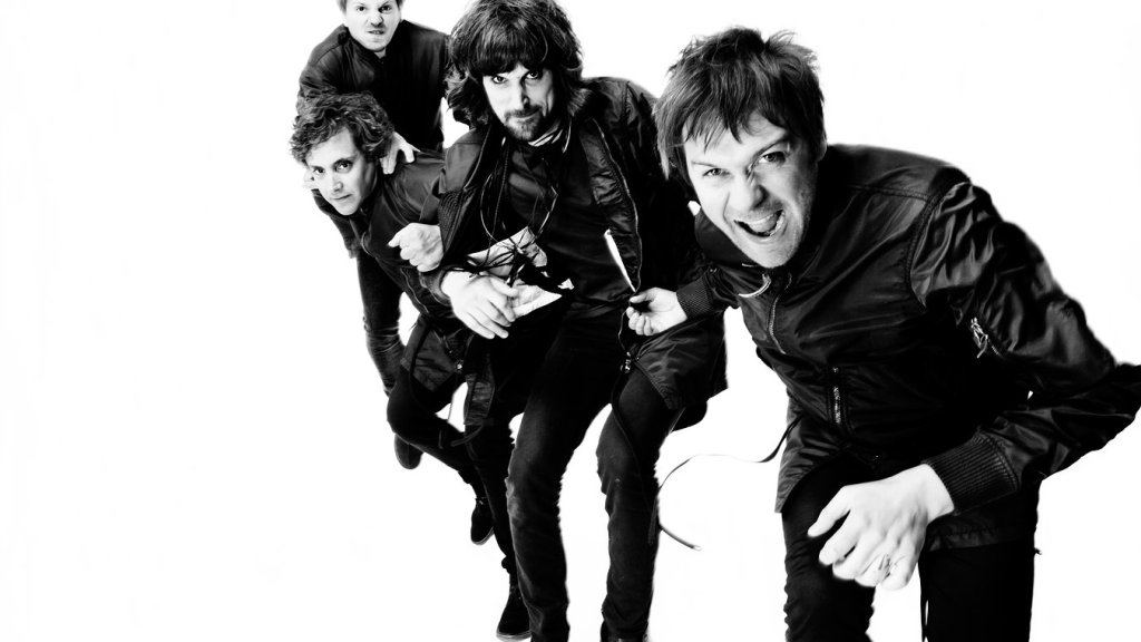 KASABIAN (3)