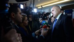 Пеевски напуска страната, обяви Борисов