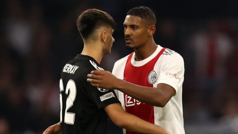 "Той струва цяло състояние!": Алер продължава да мачка и изравни рекорд на Роналдо