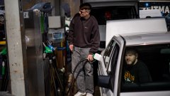 Не следя световния трафик на петрол - знам, че ще ми излезе скъпо