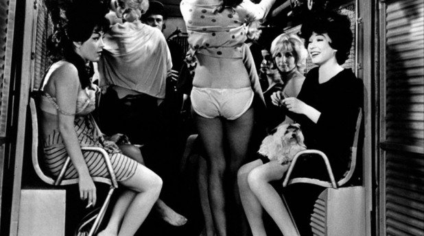 "Сладката Ирма" (Irma la Douce, 1963) Шърли Маклейн е номинирана от Академията за най-добра актриса за главната роля в този филм. Тя играе лекомислена парижка проститутка. Филмът е адаптация на режисьора Били Уилдър по френски мюзикъл. Тази романтична комедия е за всички, които смятат "Мулен Руж" за твърде сериозно заглавие