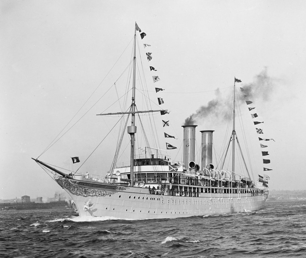 1214px-Prinzessin_Victoria_Luise_LOC_det.4a15439