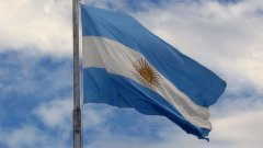 В Аржентина реалната обезценка на парите в страната е тройно по-висока от официалната 