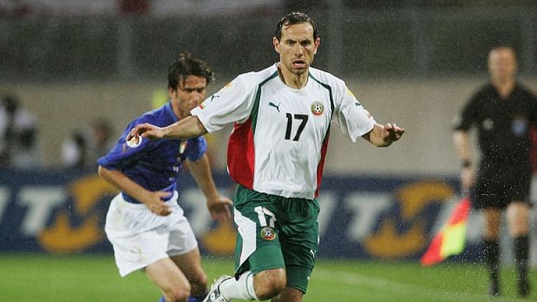 Мартин Петров се разписа от дузпа за България при загубата с 1:2 от Италия в груповата фаза на Евро 2004