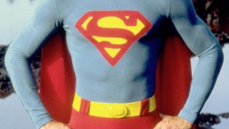 Джон Нютън в сериала "Супербой" (1988) за юношеските години на супергероя 