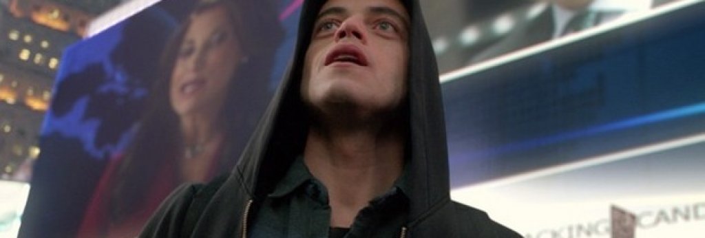 Главна мъжка роля в драматичен сериал
Прогноза: Рами Малек, Mr. Robot
Дали тази година ще е на Боб Оденкърк? Актьорът блестящо изигра главната роля в "Обадете се на Сол" във вече два звездни сезона. Сега той се вживява в ролята на Джими Макджил - простичък, но чаровен измамник, който се опитва да постъпи правилно, но борещ се с неспособността си да спазва правилата. Представянето на герой, който може да предизвика едновременно съжаление, съчувствие и отвращение, не е никак лесна задача, но Оденкърк го прави блестящо. Но въпреки това, с току-що започнал нов сезон и фантастично изпълнение в предишния, не бихме се изненадали Рами Малек да вземе наградата за Mr. Robot.