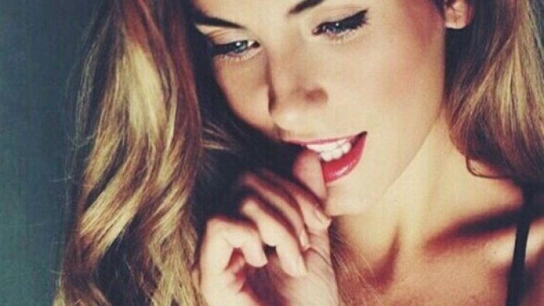 Марта Абрил