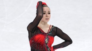 Допинг скандалът с 15-годишната шампионка отново постави Русия под прицел