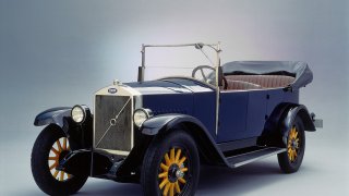 5372_Volvo_V_4[1]