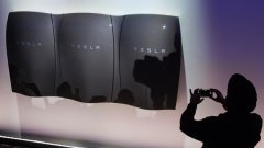 Tesla Energy ще произвежда батерии за домакинствата и настройващи се акумулаторни системи с капацитет до 10 киловатчаса