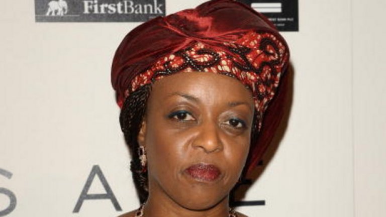 Алисън-Мадуке е бивш министър на петрола на Нигерия. Благодарение на нея, Алуко придобива лиценз за добив на петрол