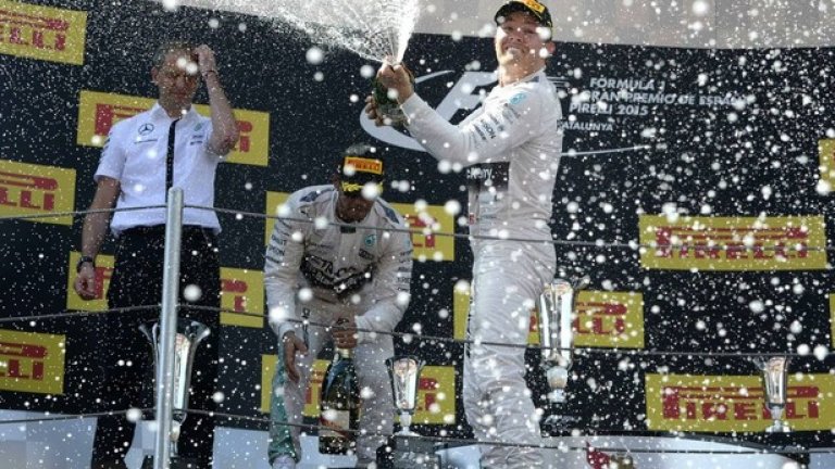 8. Искате да бъдете някой
Бъръл не мисли, че случайно се е озовала на Олимпийските игри. Тя просто е била мотивирана да покаже най-доброто от себе си. "Наистина вярвам, че ако искаш да бъдеш спортист, ще бъдеш", казва тя.