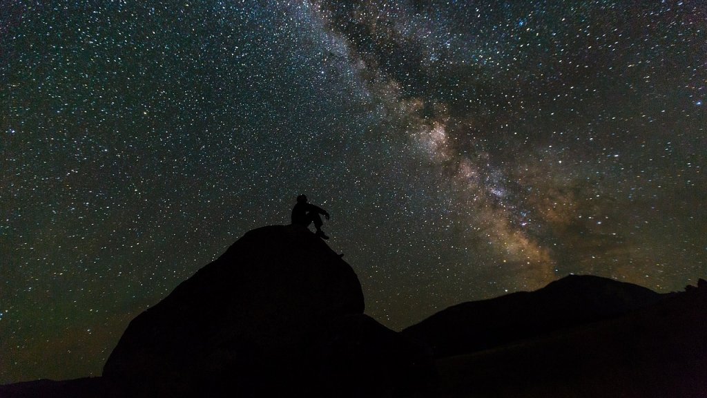 milky-way-916523_1280