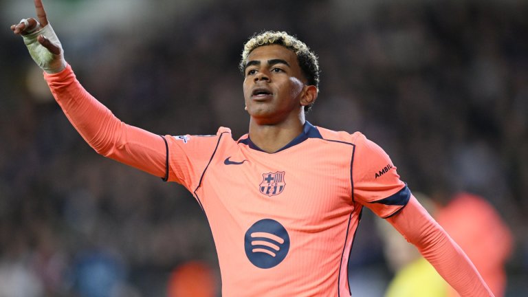 Шоу и драма в мача на Барселона, Холанд наказа бившия си тим