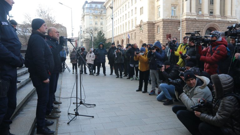 ГЕРБ обявиха, че ще работят за предсрочни избори