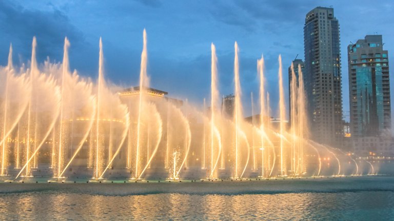 Най-високият пеещ фонтан на света.