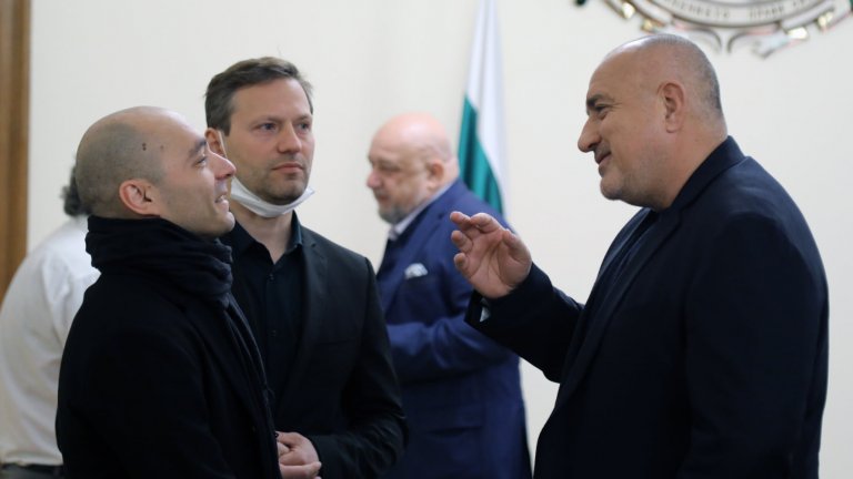 Големият проблем с отпуснатите средства за независимите музиканти не е дали ще се дава, а как ще се дава.