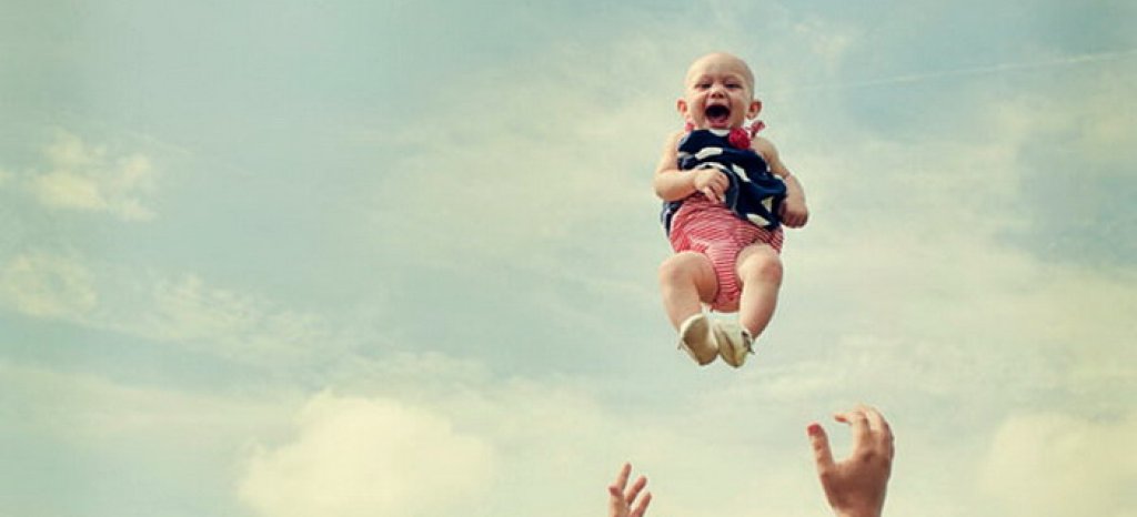 бебе, усмивка