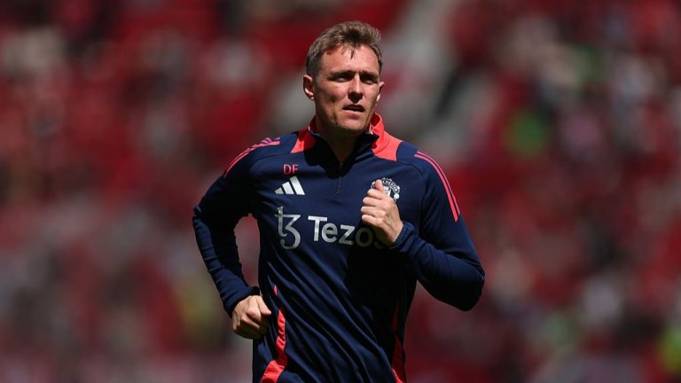 Дарън Флетчър е поискал благословията на Сър Алекс, преди да поеме Юнайтед