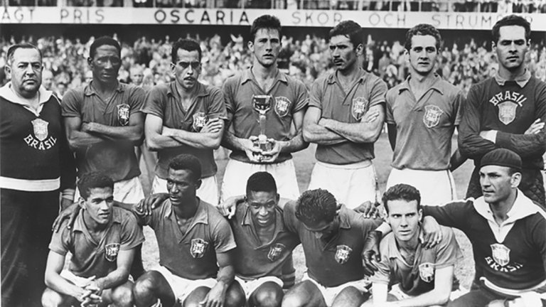 С двата си гола във финала при 5:2 над домакина Швеция става и най-младият голмайстор във финал, а Бразилия печели първото си злато от световни футболни финали