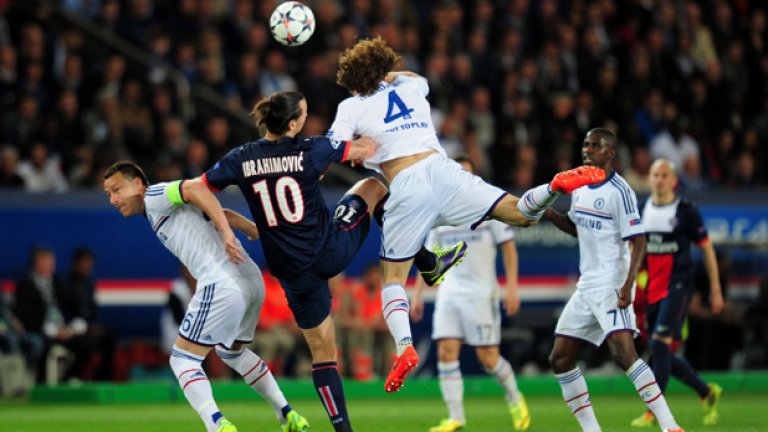 Вероятните състави са:
Челси: Куртоа, Аспиликуета, Кейхил, Иванович, Баба, Педро, Матич, Вилиан, Фабрегас, Азар, Коща.
ПСЖ: Трап, Максуел, Д. Луис, Т. Силва, Маркиньос, Матюиди Мота, Пасторе, Лукас, Ибрахимович, Ди Мария.